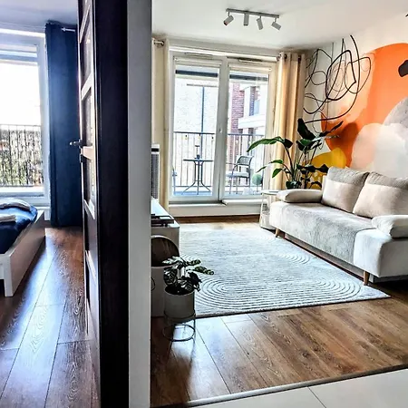 Kaszmir Sky By Vistula River